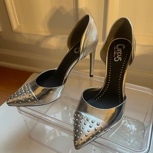 NWOT Sam Edelman Silver Heels (9.5)